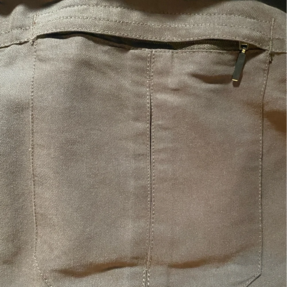 NORTH FACE BUTTON UP  MEN’s SHIRT size MEDIUM